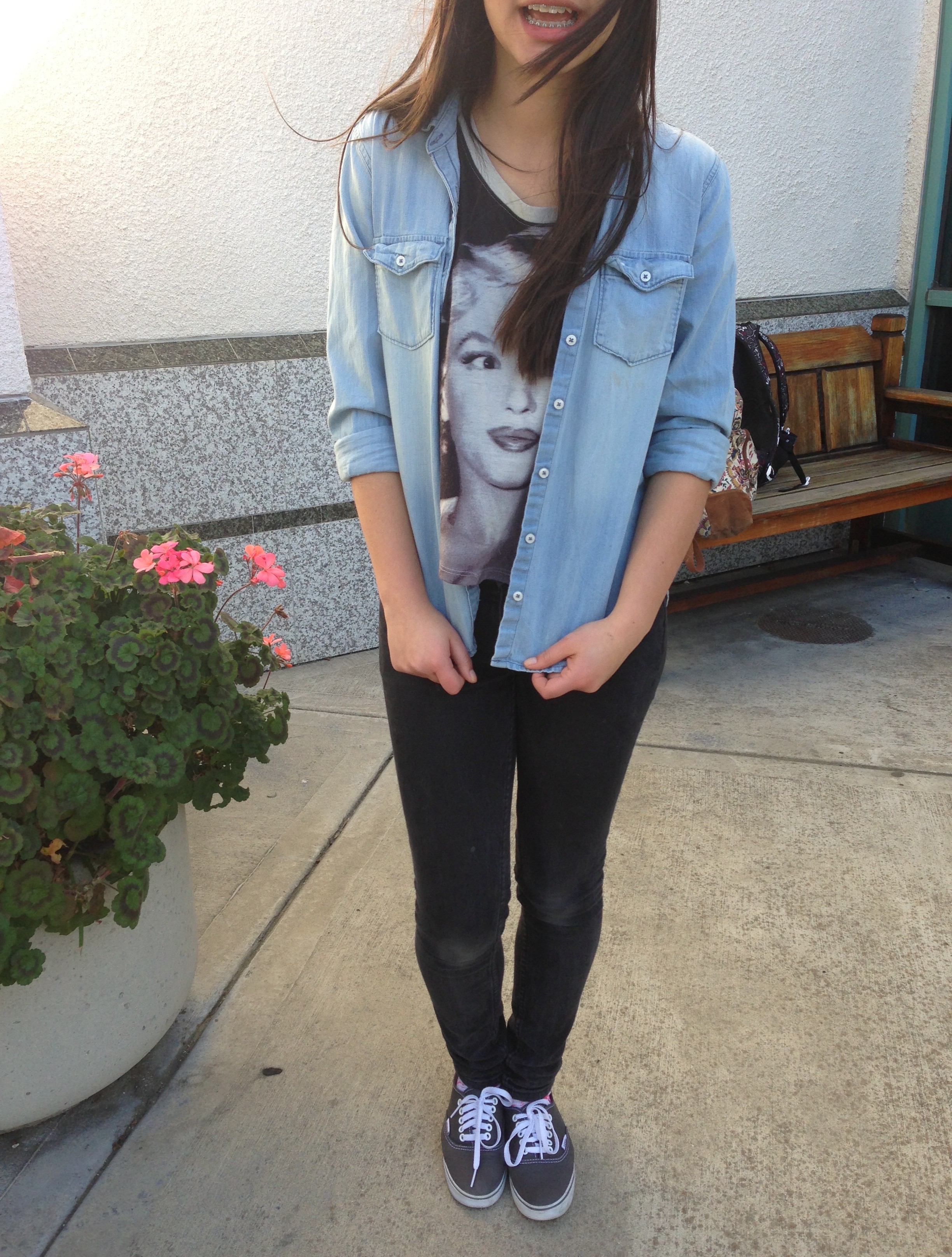 cute outfits with grey vans